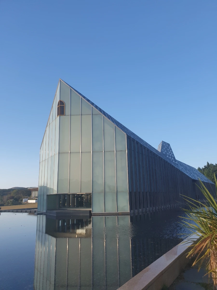 1700112944589.jpg?type=w1