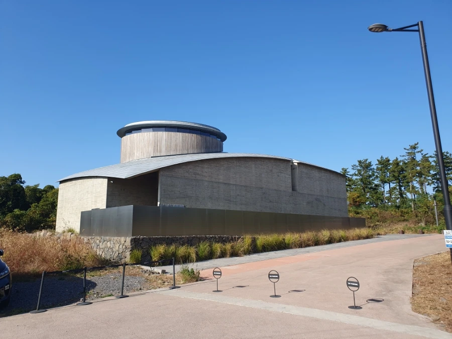 1700112928472.jpg?type=w1