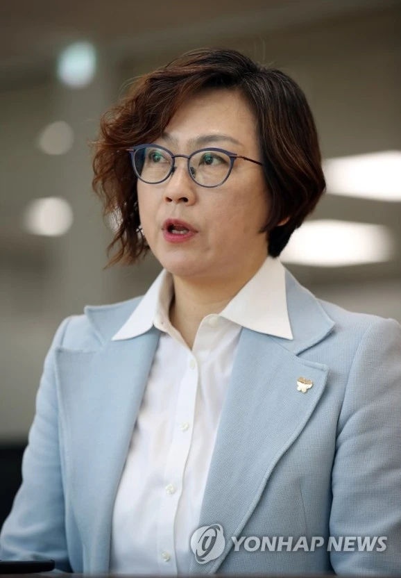 ?src=http%3A%2F%2Fimgnews.naver.net%2Fimage%2F001%2F2020%2F05%2F01%2FPYH2020043010130001300_P4_20200501082608055.jpg&type=sc960_832