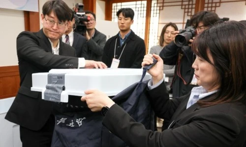 ?src=%22https%3A%2F%2Fimgnews.pstatic.net%2Fimage%2F020%2F2025%2F04%2F11%2F0003627511_001_20250411031214926.jpg%3Ftype%3Dw800%22&type=ff500_300