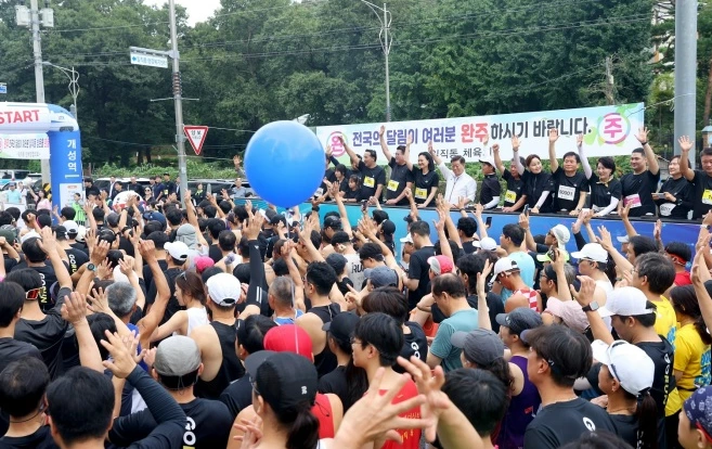 %EC%8A%A4%ED%81%AC%EB%A6%B0%EC%83%B7_2025-09-15_173445.png?type=w773