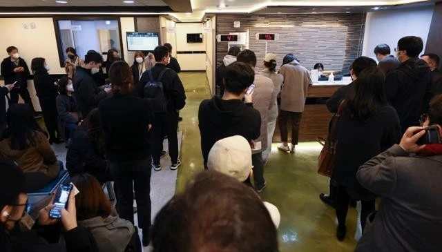 c_122Ud018svciobrsr920toz_q49c4t.jpg?type=e1280_std