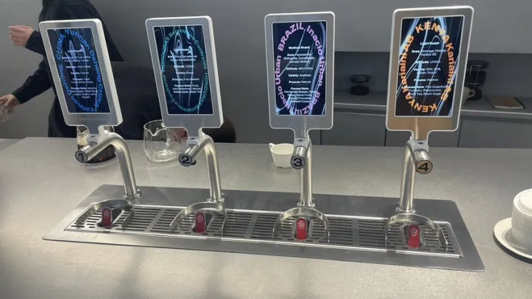 IMG_8976.JPG?type=w773