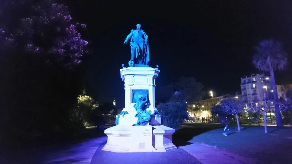 DSC_0492.JPG?type=w966