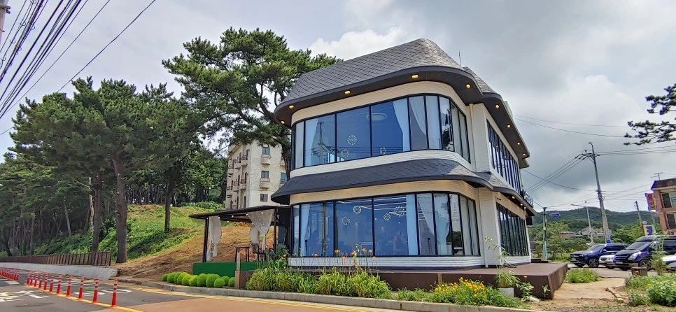 20220804_115928_HDR.jpg?type=w966