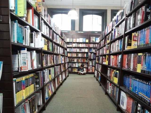 서점2.JPG