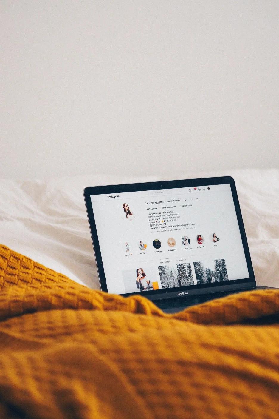 photo-1610539201003-f314c4825ddc.jpg?type=w1