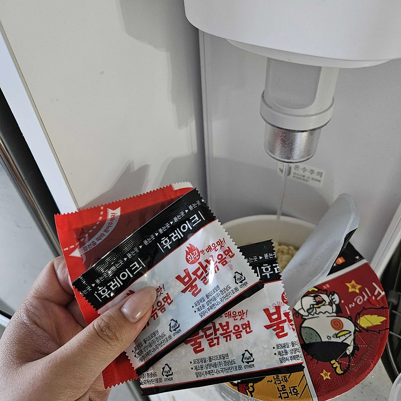 8zO4ODgCx_-HMOtVmtKVmzAk7wAM8LoS-9kZ9rPEJeVr2Hn2VL52VS-15GXVTqUPUAwyo48NUcnxLfMcVCBGM2_-auU4cNGvu4CHmjS6Nz6_e3Dx-6wem52THfRI2V_Uufsa4ClzvuVs3M9bFkw2EbU