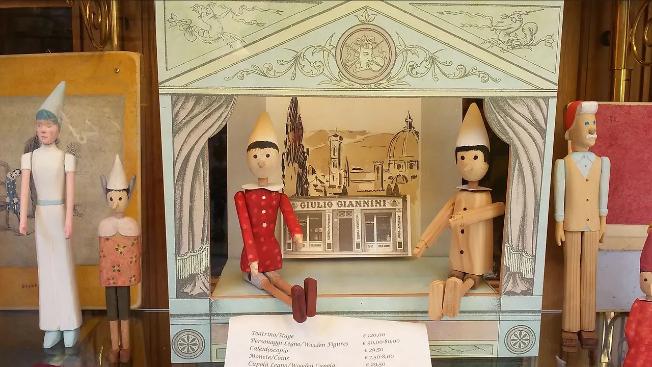 쇼윈도우 안의 피노키오.JPG