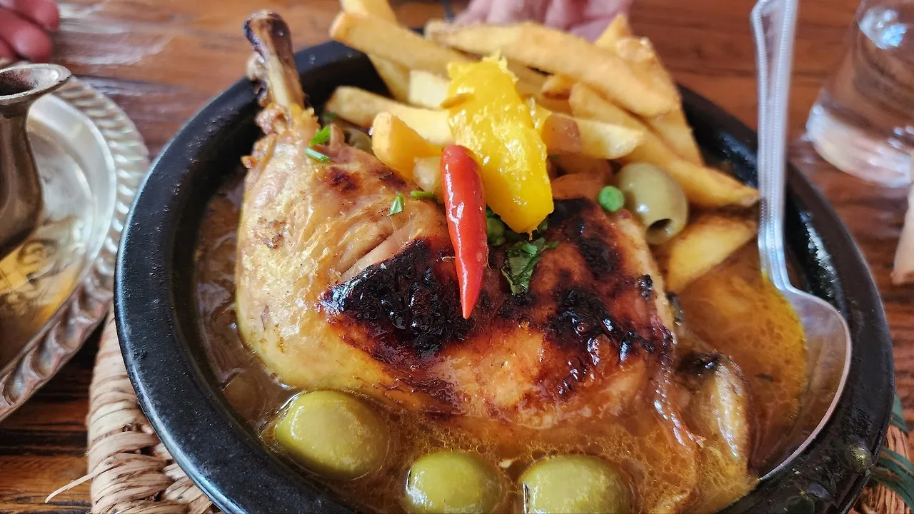 1750159537544.jpg?type=w1600