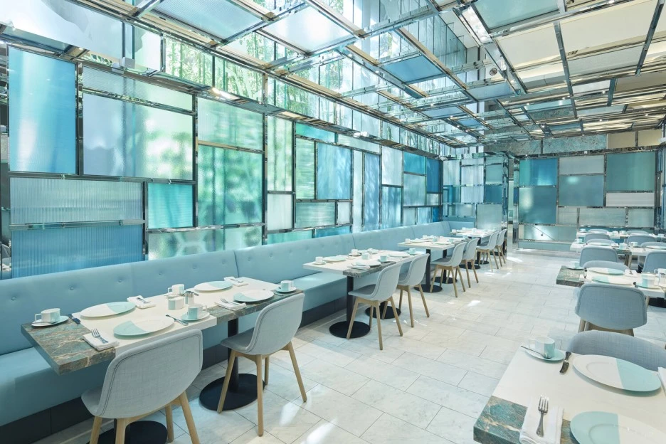 The+Tiffany+Blue+Box+Cafe+in+HK_02Bv1.jpg?type=w1