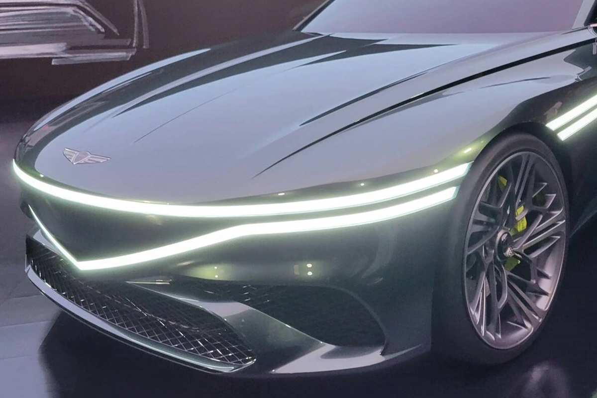 X 스피디움 쿠페 콘셉트.jpeg