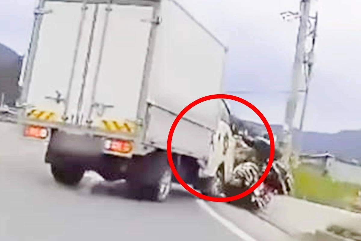 오토바이 추월.JPG