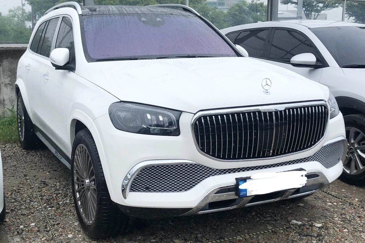 메르세데스-벤츠 GLS 마이바흐_사진 = 네이버 남차카페 '서울llbasick'님 제보.jpeg