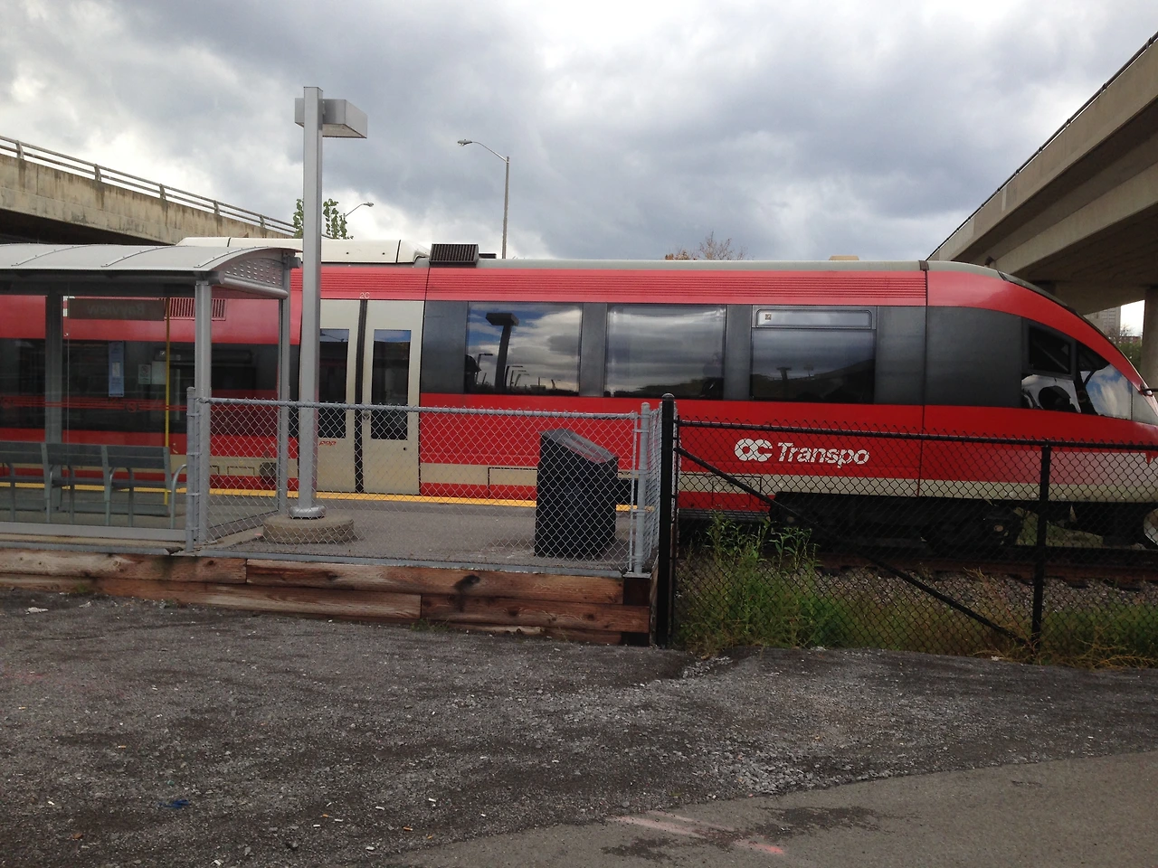 오타와 전철.JPG