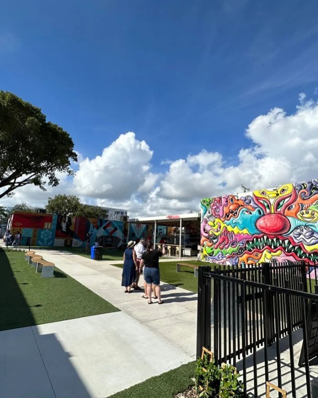 다운로드 (79).jpeg