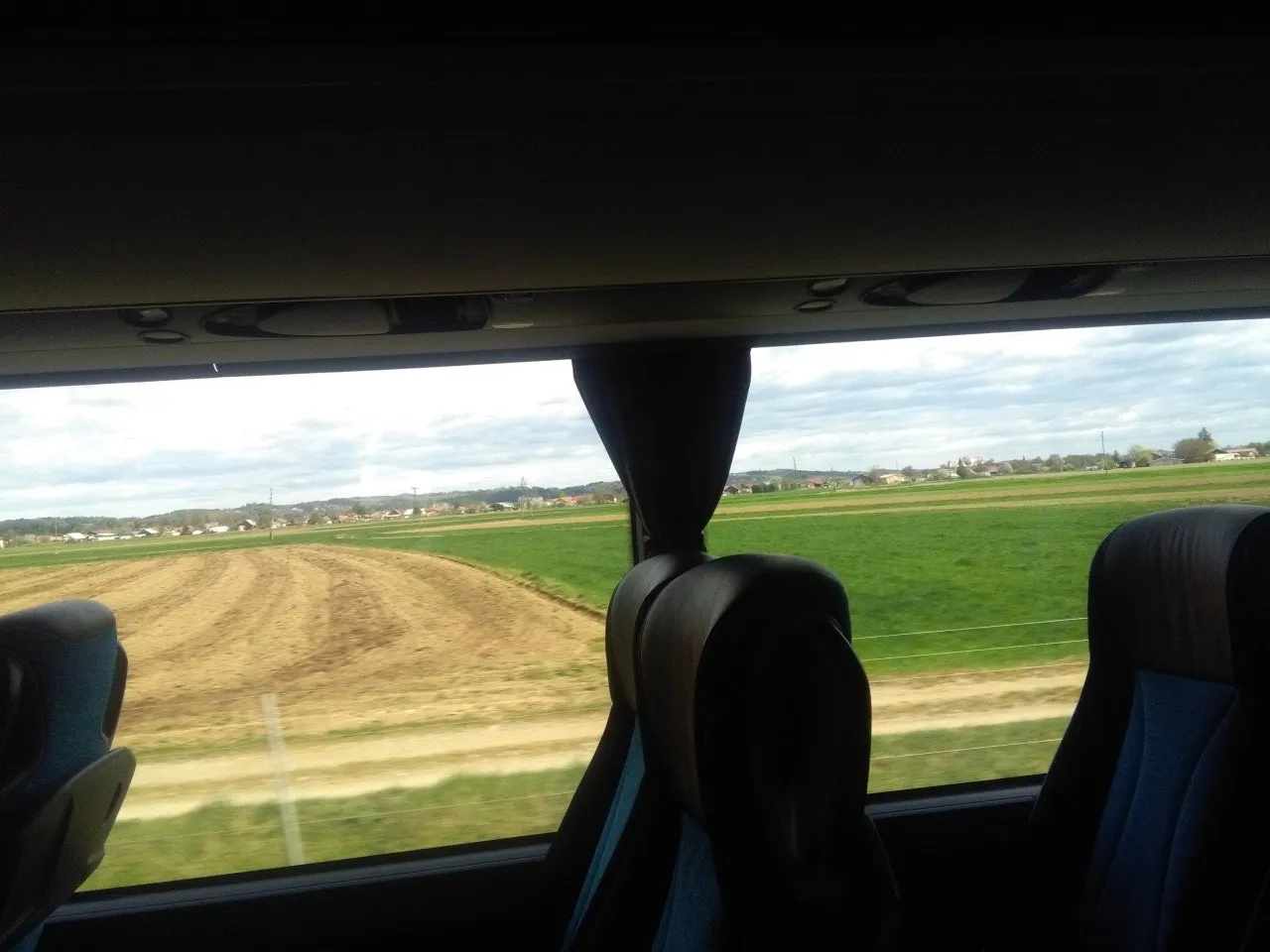 3472349825467140633.jfif