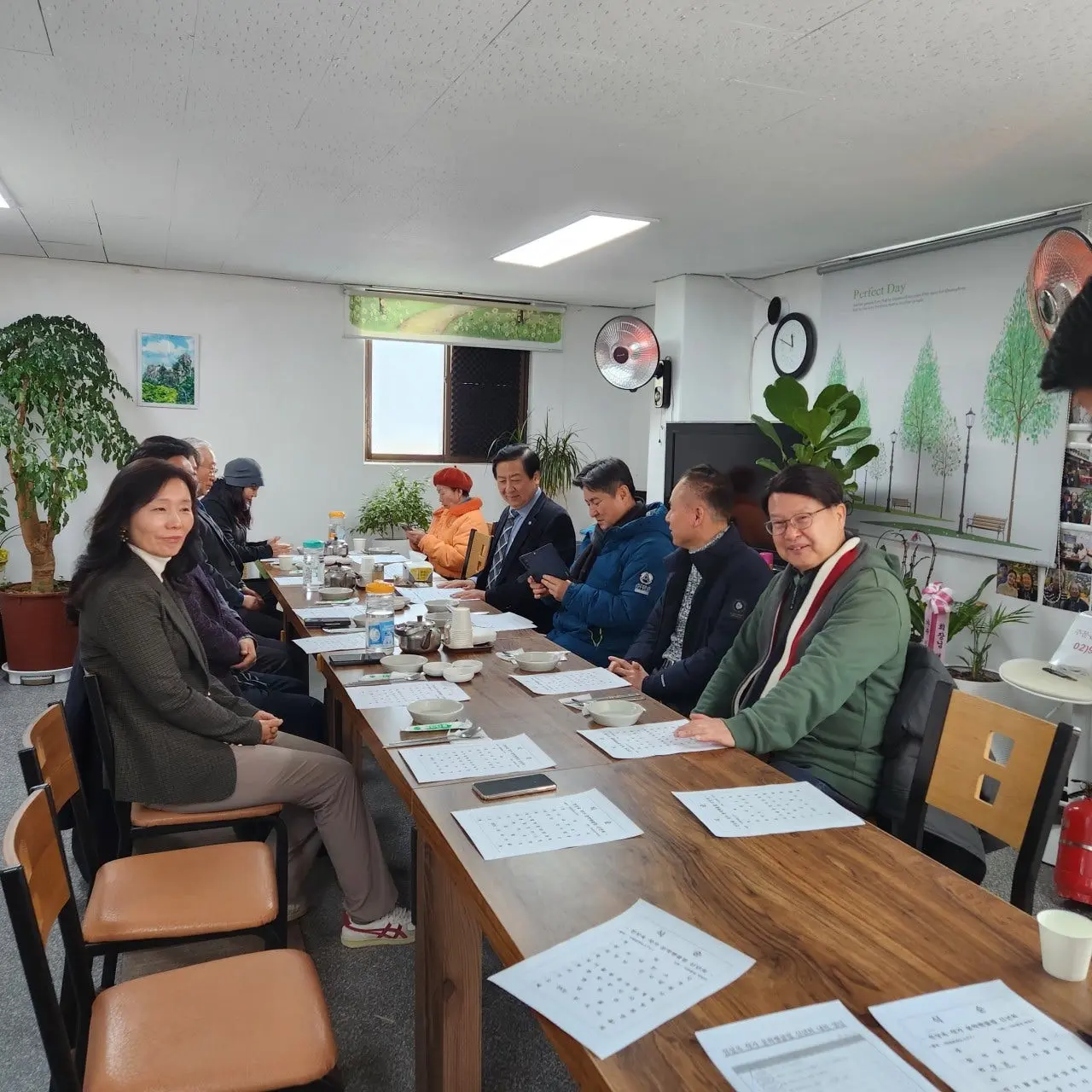 d_e9aUd018svc1ks656o9zmcx8_bs5d46.jpg?type=e1920_std