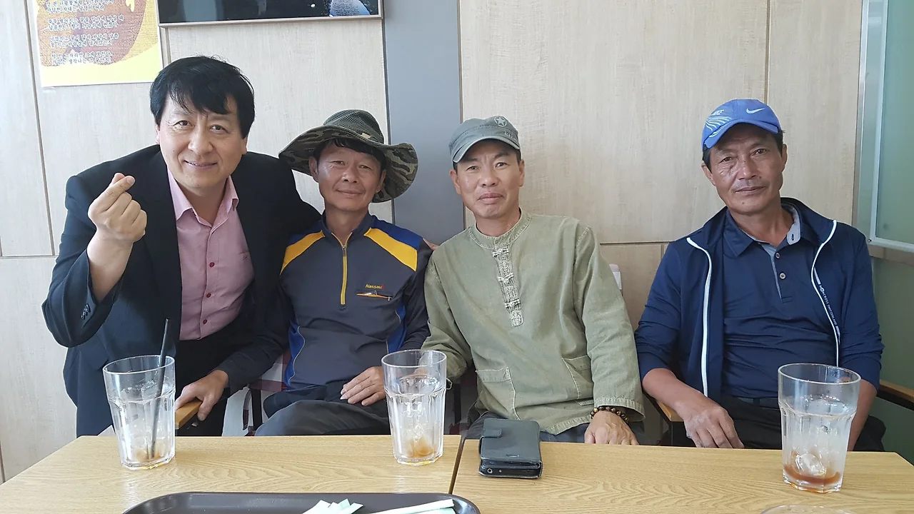 g_hahUd018svc1jue3it8sq7bq_bs5d46.jpg?type=e1920_std