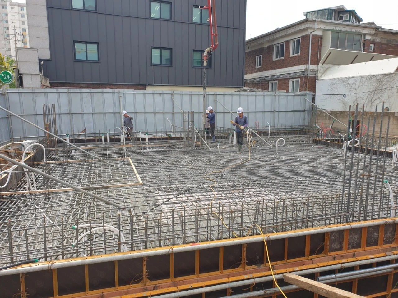 c_hhcUd018svc1q2x2ugereehx_bs5d46.jpg?type=e1920_std