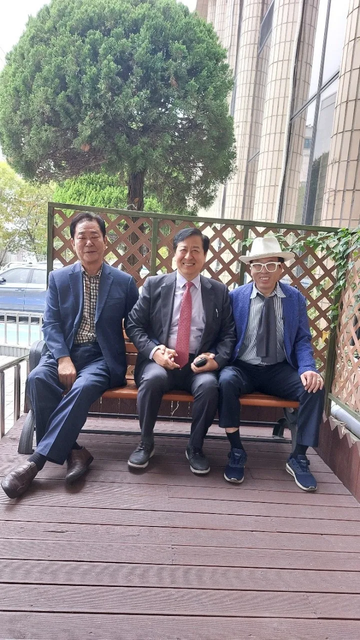 i_3baUd018svc41mw9i88vz9u_bs5d46.jpg?type=e1920_std