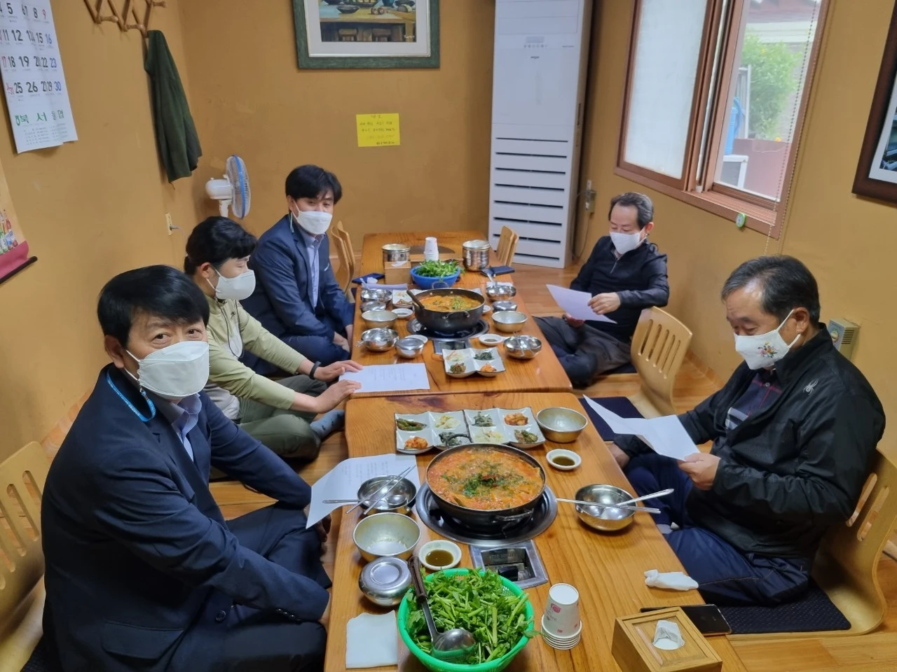 f_3ibUd018svc1x3vfulrjsfc9_bs5d46.jpg?type=e1920_std