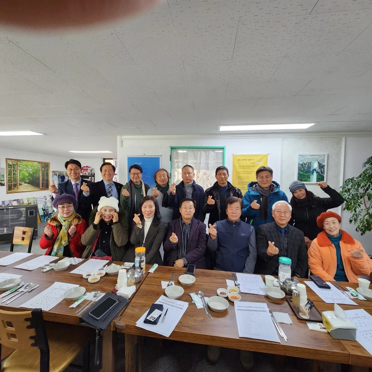 e_f9aUd018svc12lqm2nds0j76_bs5d46.jpg?type=e1920_std