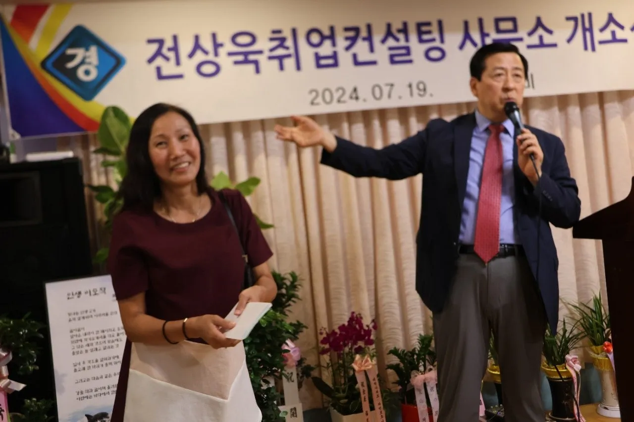 a_dh3Ud018svc12fs7k8cvcpxf_bs5d46.jpg?type=e1920_std