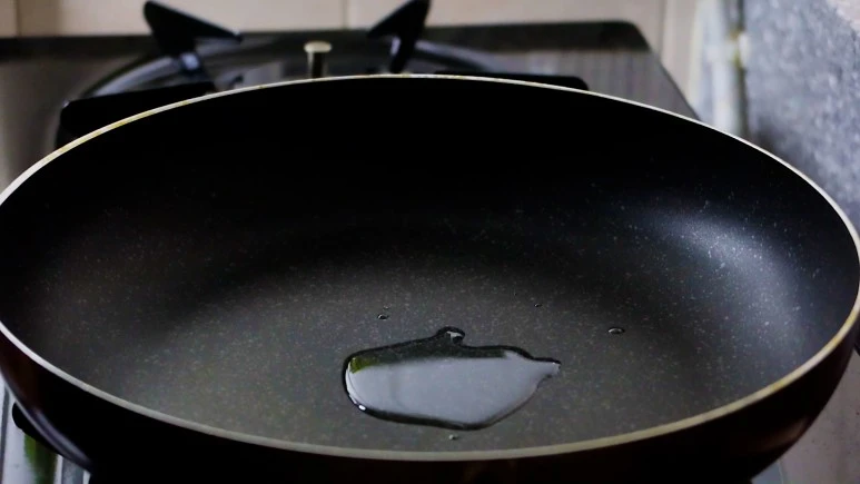 %EA%B8%B0%EB%A6%84%EB%91%90%EB%A5%B4%EA%B8%B0.jpg?type=w773