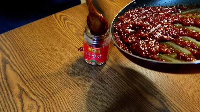 %EB%91%90%EB%B0%98%EC%9E%A5_%EB%8B%B4%EA%B8%B0.jpg?type=w773