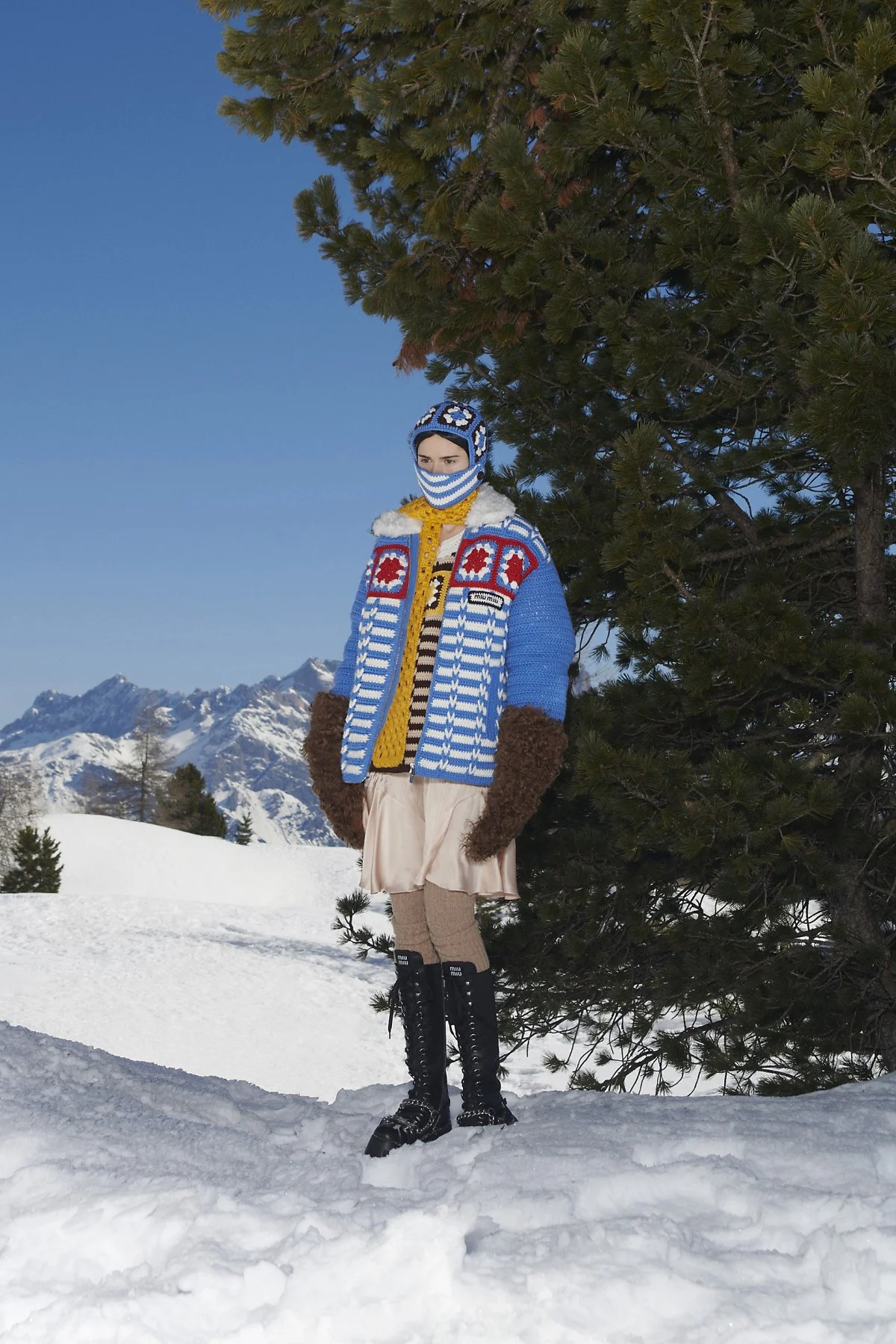 00008-MIU-MIU-FALL-21-RTW.jpg?type=w1200&type=w1200