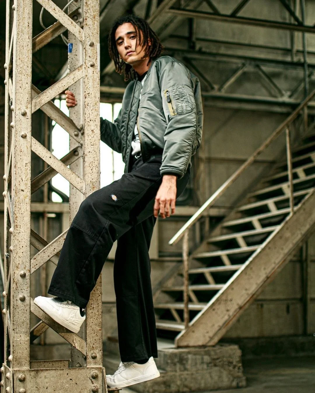 %EC%95%84%EB%B9%84%EB%A0%89%EC%8A%A43.jpg?type=w1200