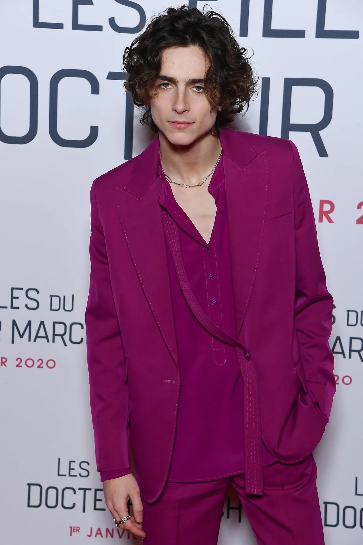 Oh_My%2C_Timoth%C3%A9e_Chalamet_Rocked_a_Raspberry-Colored_Suit_at_the_Premiere_of_Little_Women.jpg?type=w1200