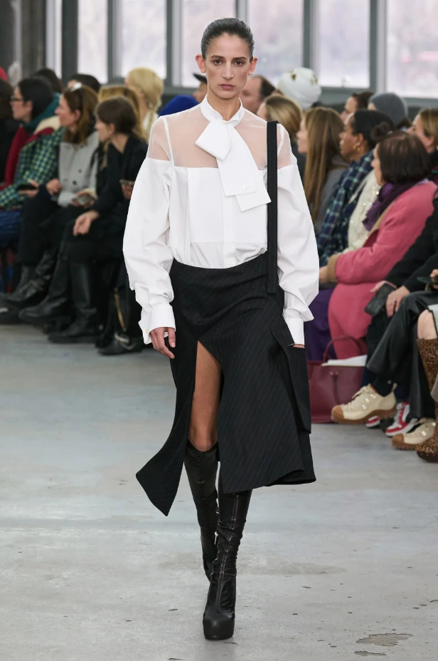 %EC%98%A4%ED%94%BC%EC%8A%A4%EB%A3%A9%28%EC%82%AC%EC%B9%B4%EC%9D%B4%29.png?type=w1200