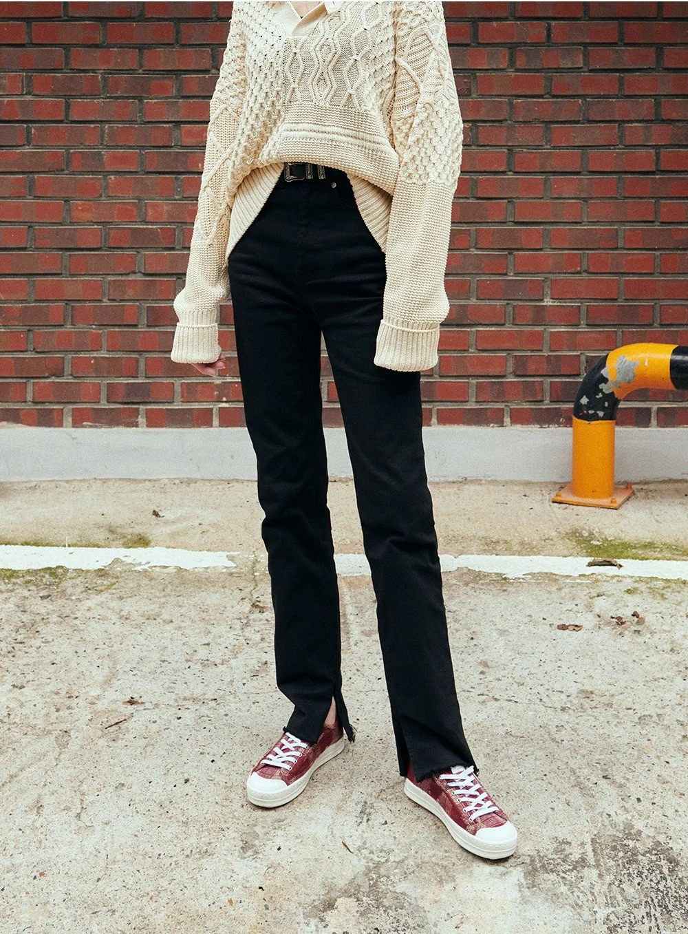 check_burgundy-f.jpg?type=w1200