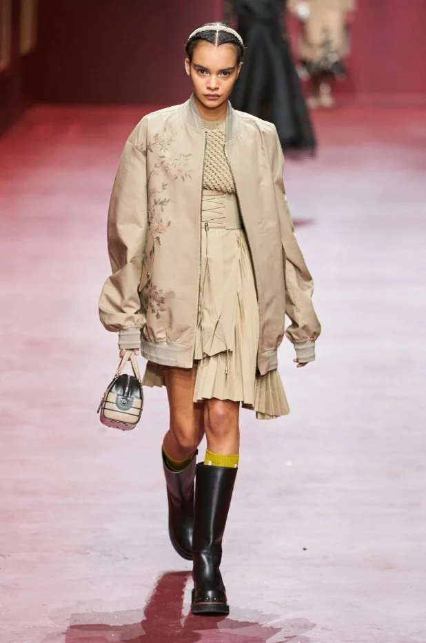 %EC%BD%94%EB%A5%B4%EC%85%8B%28%EB%94%94%EC%98%AC2%29.jpg?type=w1200