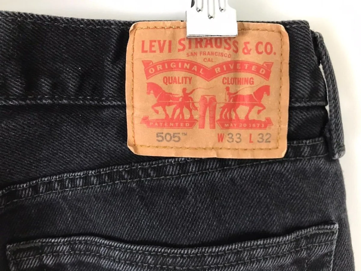 %EB%A0%88%EB%B9%84_%EC%8A%A4%ED%8A%9C%EB%A0%88%EC%8A%A4.jpg?type=w1200