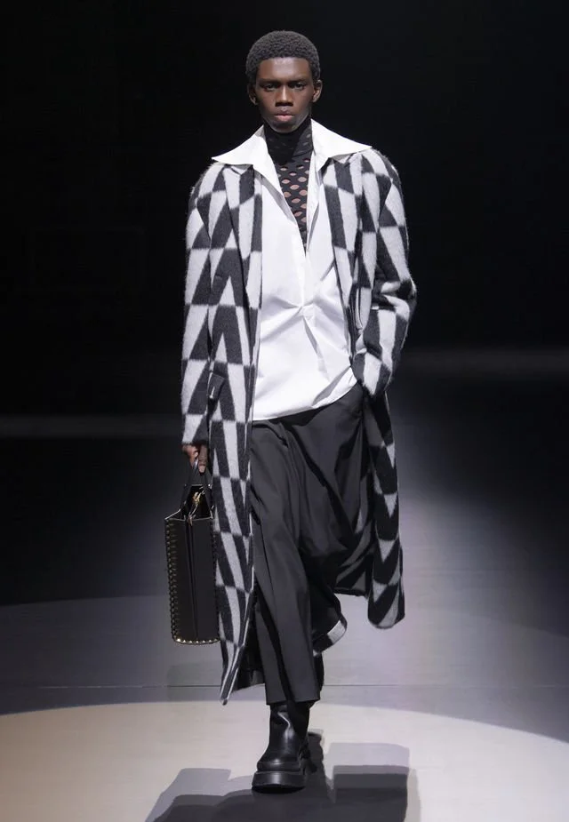 lb_actcollection-look_041.jpg?type=w1200