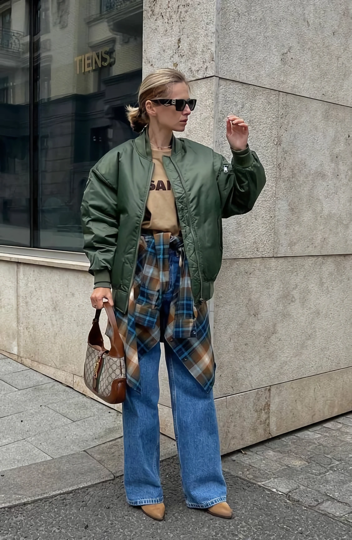 cache_c3ed97c4-b3bf-4224-c245-ba351ae03b8c.png?type=w1200