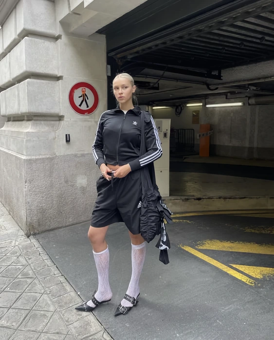 %EC%87%BC%EC%B8%A01.png?type=w1200