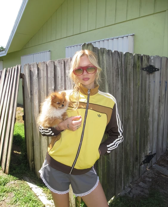 %EC%87%BC%EC%B8%A04.png?type=w1200