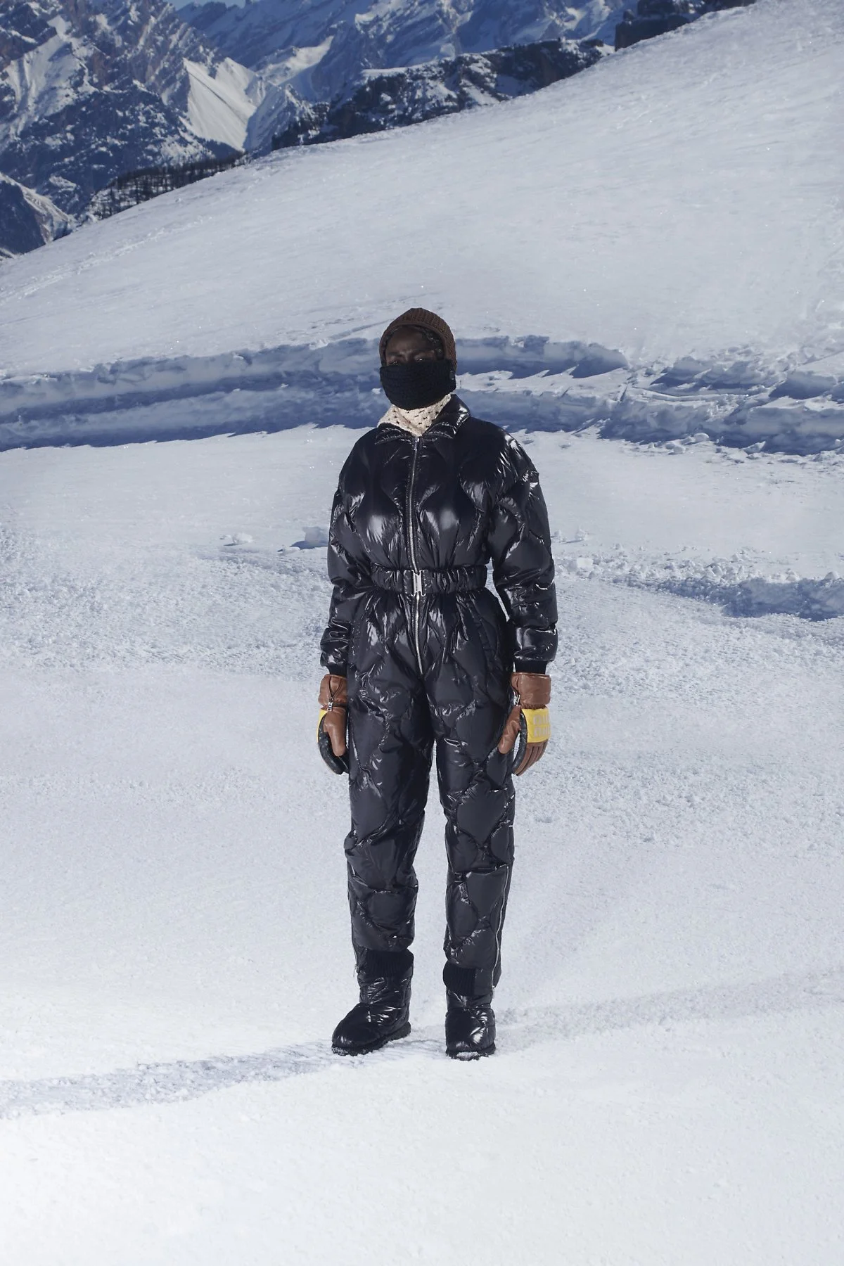 00019-MIU-MIU-FALL-21-RTW.jpg?type=w1200&type=w1200