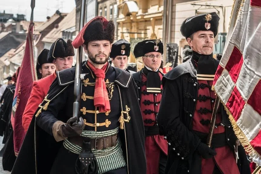 Cravat.jpg?type=w1200