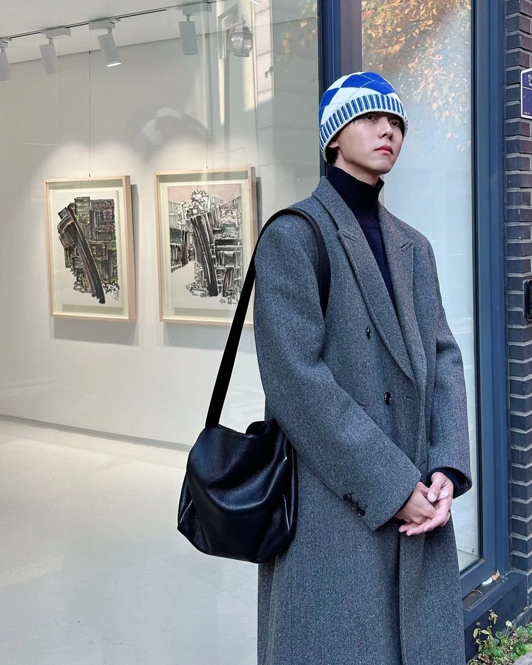 1.coat_styling.jpg?typew1200