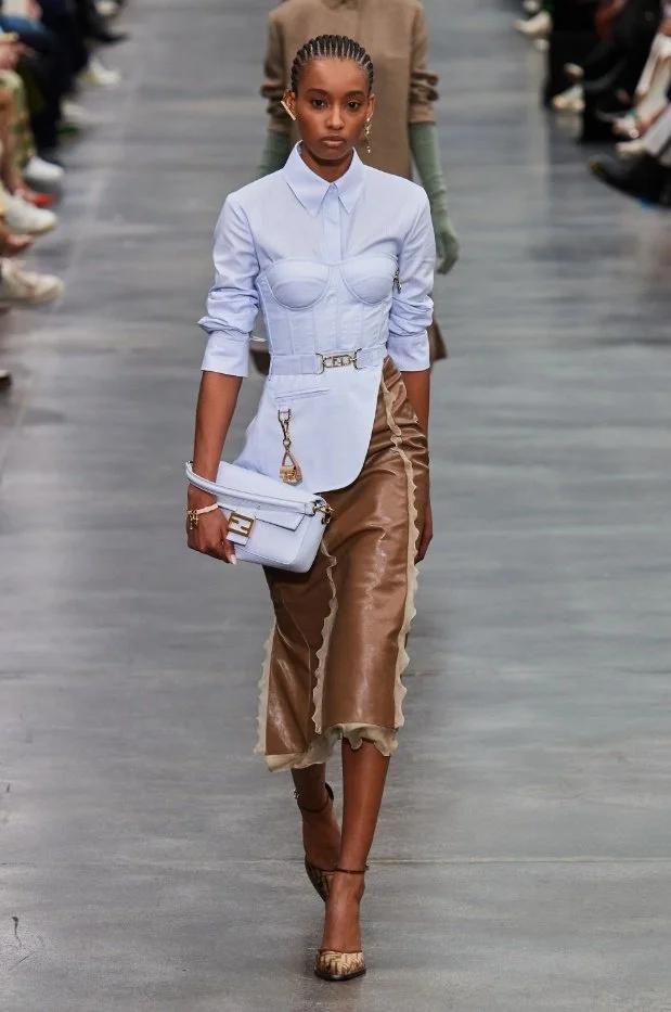 %EC%BD%94%EB%A5%B4%EC%85%8B%28%ED%8E%9C%EB%94%942%29.jpg?type=w1200