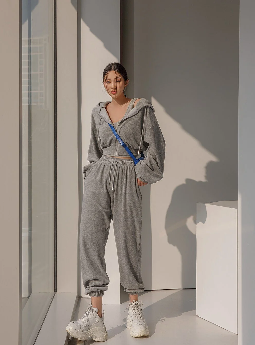 DINT0TR0080GR03.jpg?type=w1200