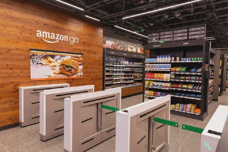 Amazon_Go_hu798dcde331a1ce3d9988384b4004a030_132230_750x0_resize_q90_h2_box.webp