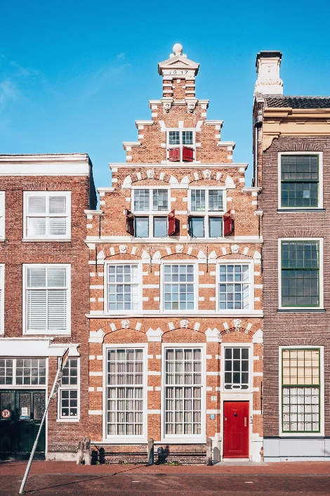 photo-1597440739027-d375de6f9522?ixlib=rb-1.2.1&amp;ixid=MnwxMjA3fDB8MHxwaG90by1wYWdlfHx8fGVufDB8fHx8&amp;auto=format&amp;fit=crop&amp;w=1000&amp;q=80