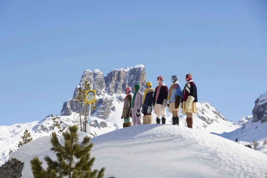 https___hypebeast.com_wp-content_blogs.dir_6_files_2021_03_miu-miu-fall-wint.jpg?type=w1