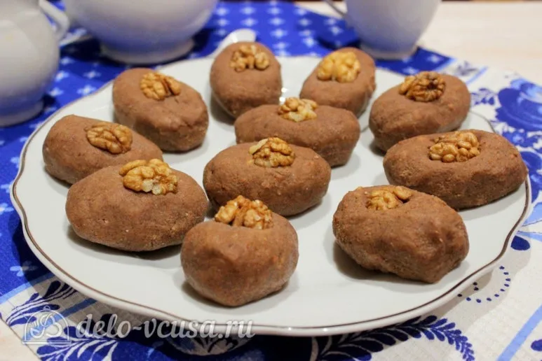 Pirozhnoe-kartoshka-iz-pechenya-so-sgushchenkoy.jpg?type=w773